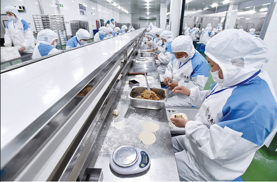 中小(xiǎo)學校(xiào)餐配送：現(xiàn)狀與未來(lái)發展趨勢